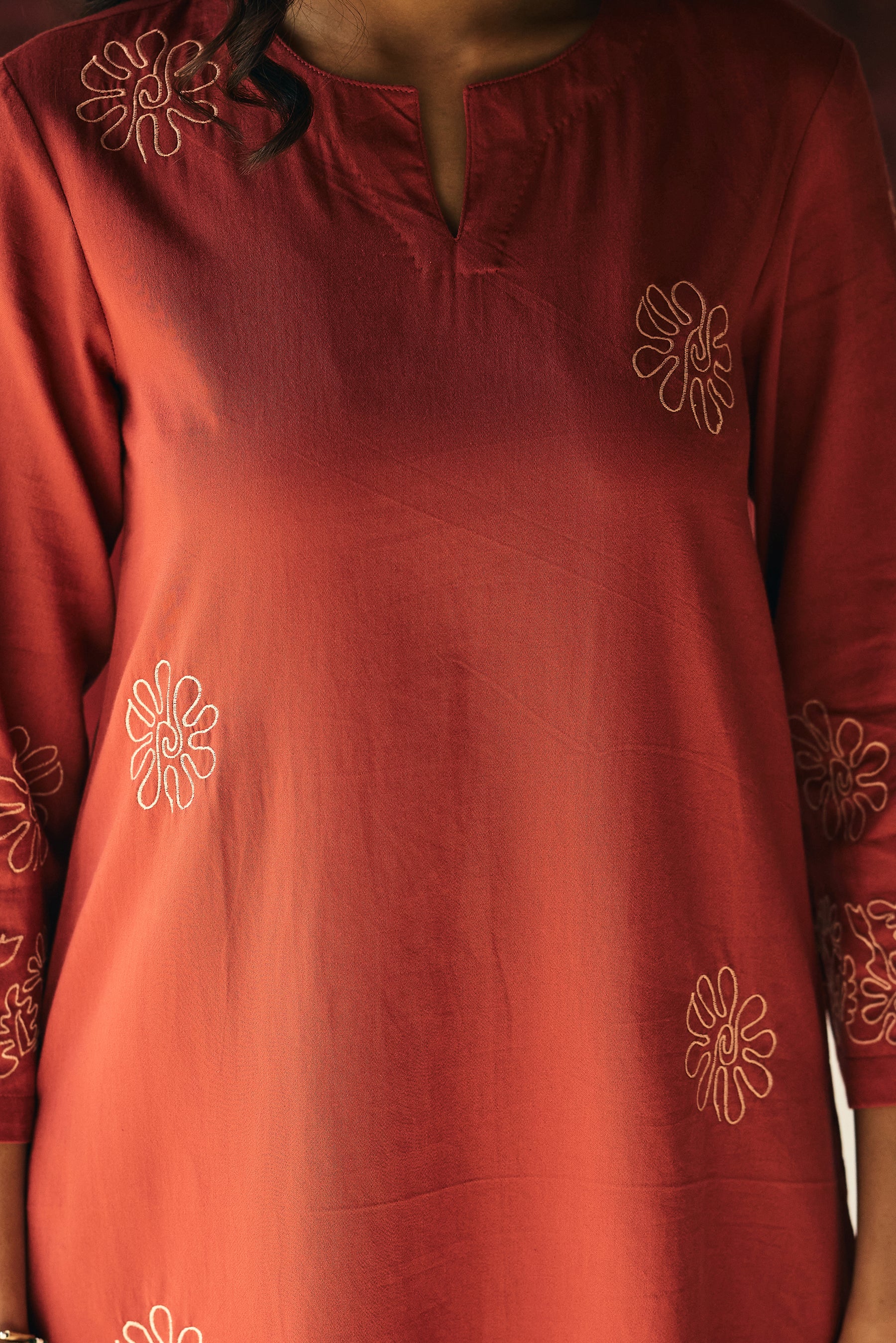 Red Dahlia Embroidery Kurta Set