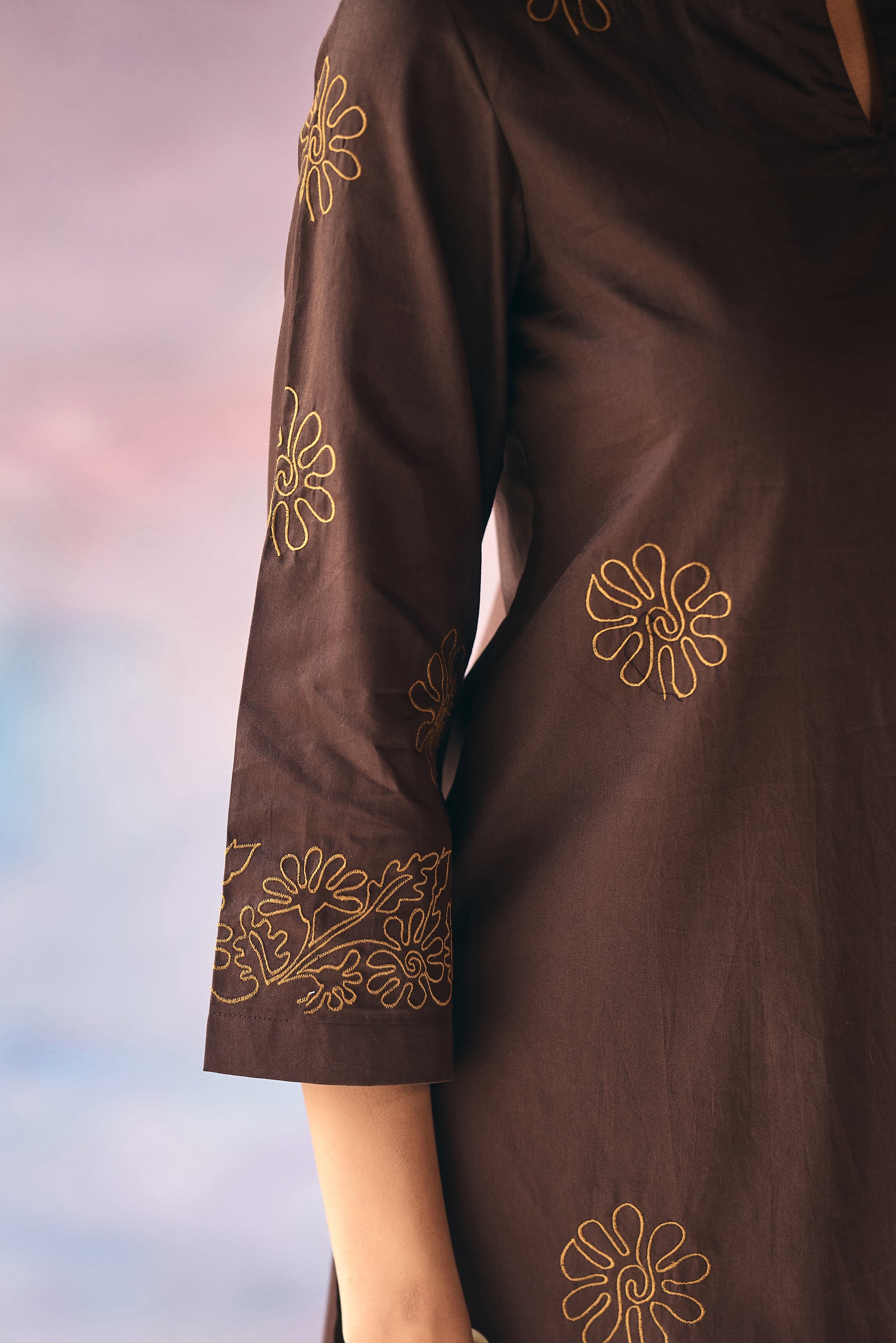 Brown Dahlia Embroidery Kurta Set