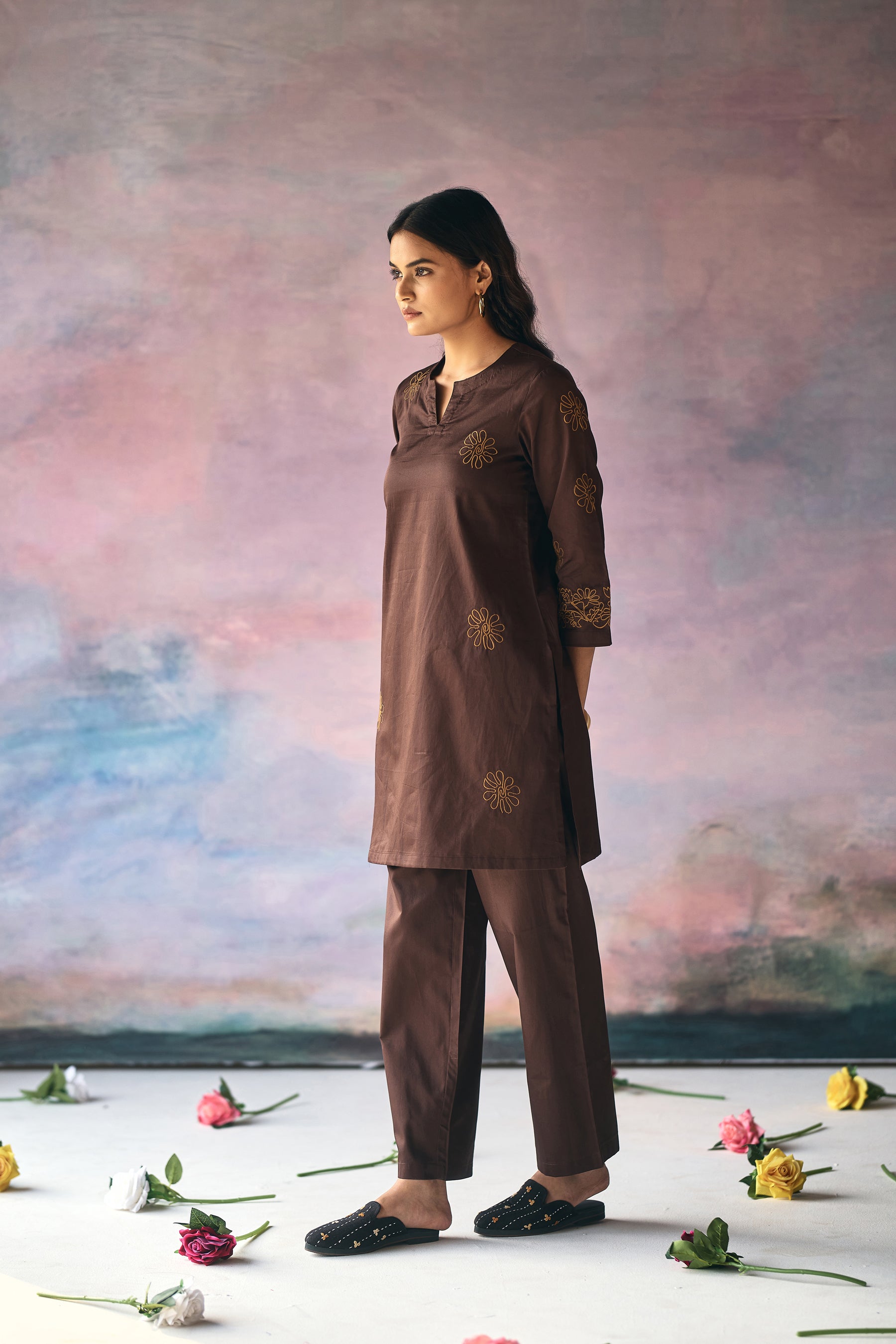 Brown Dahlia Embroidery Kurta Set