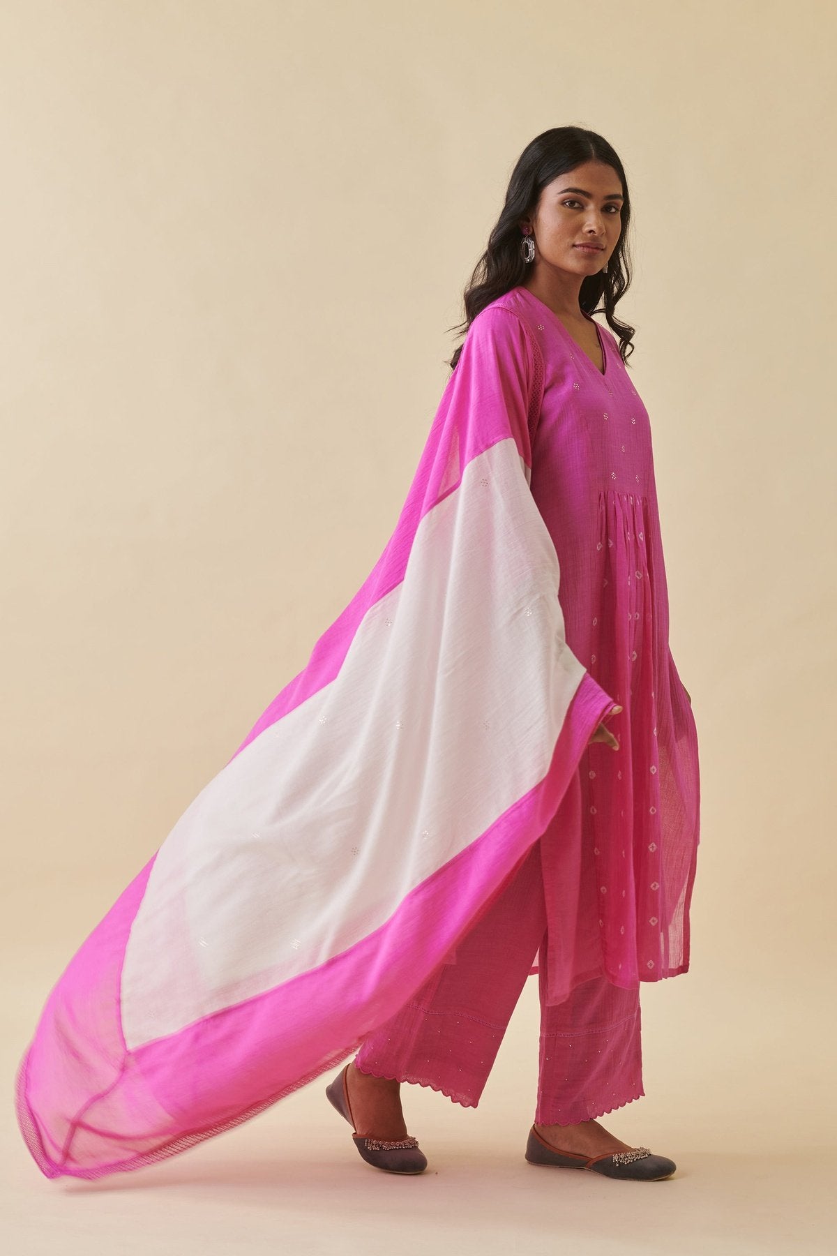 Pink Bandhani Straight Suit Set