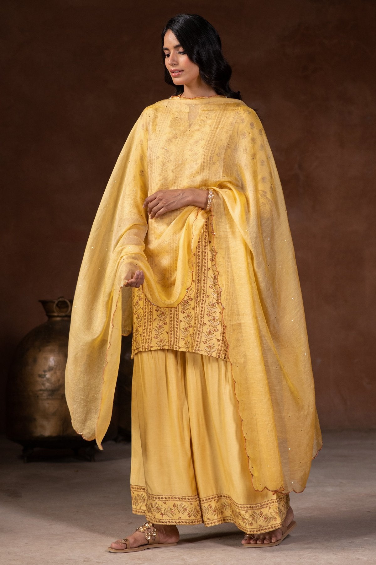 Vani Suit Set in Yellow